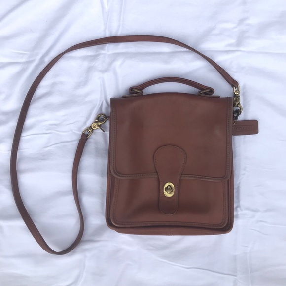 Vintage Coach Small Messenger bag in brown leather - Picture 2 of 4